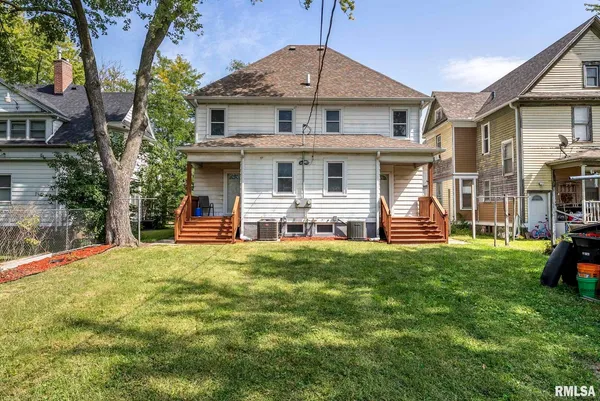 $214,900 | 1018-1020 17th Street, Rock Island, IL 61201