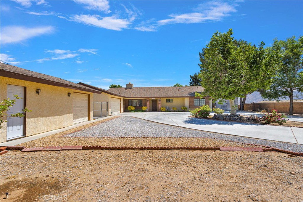18669 Ranchero Road Hesperia, CA 92345 - Photo 3 of 54