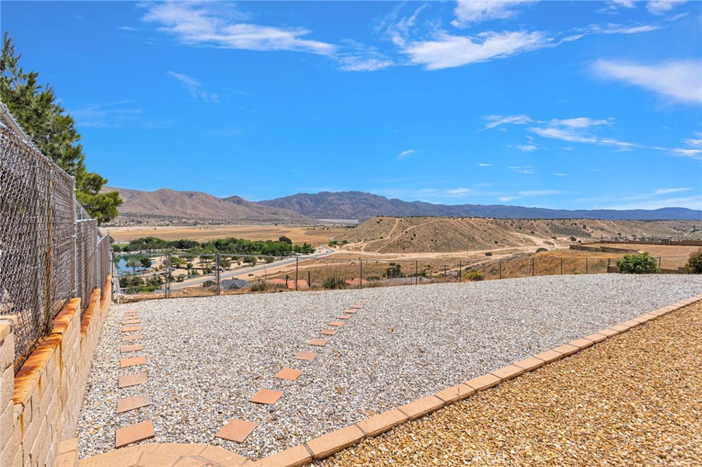 18669 Ranchero Road Hesperia, CA 92345 - Photo 49 of 54