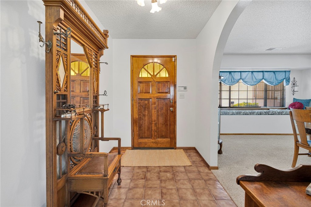 18669 Ranchero Road Hesperia, CA 92345 - Photo 6 of 54