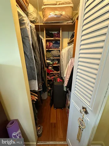 $179,900 | 1001 City, Unit E914, Wynnewood, PA 19096