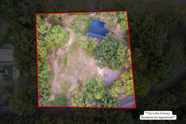 an aerial view of a yard