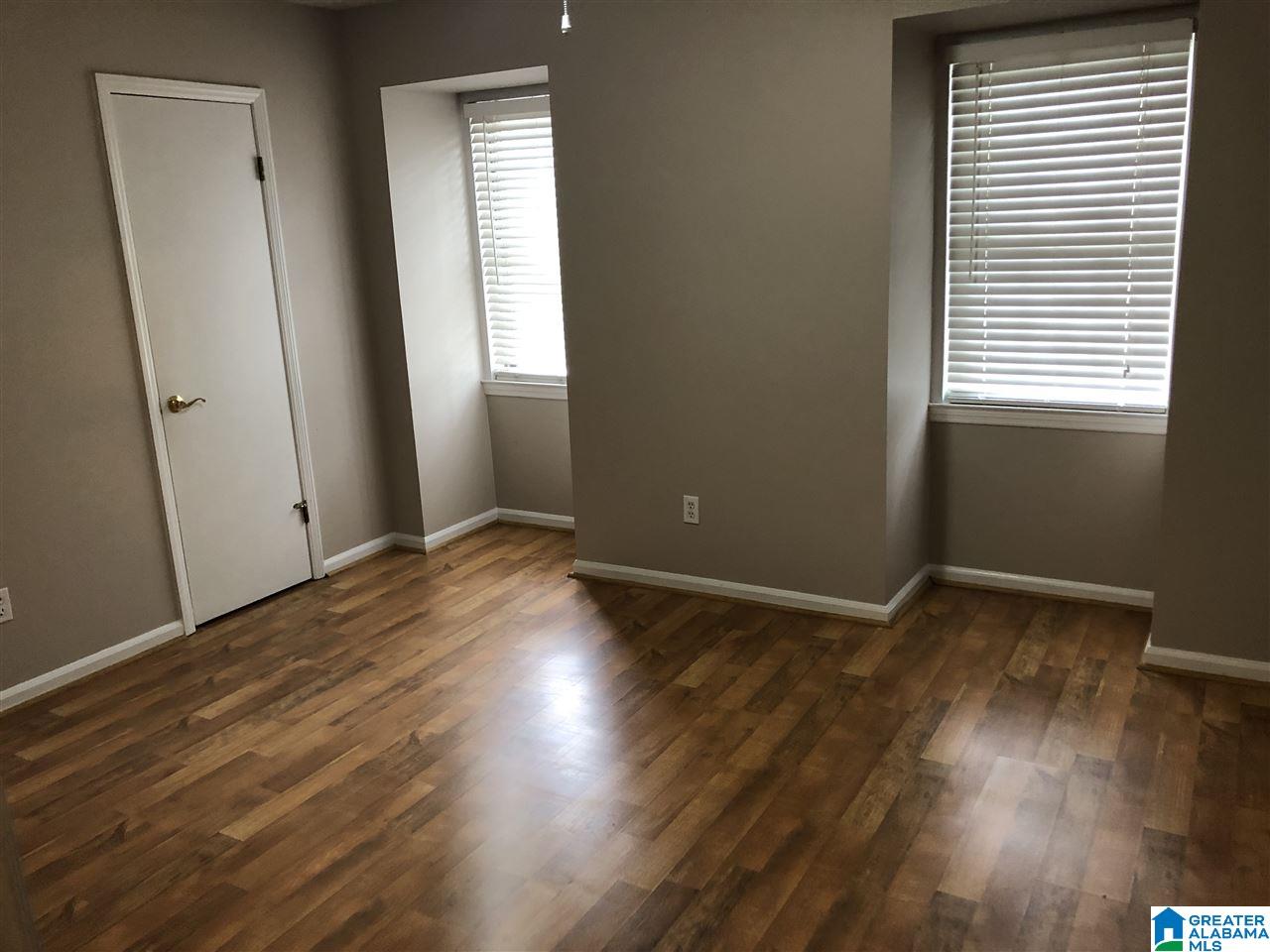 3943 Montclair Road Mountain Brook, AL 35213 - Photo 16 of 23