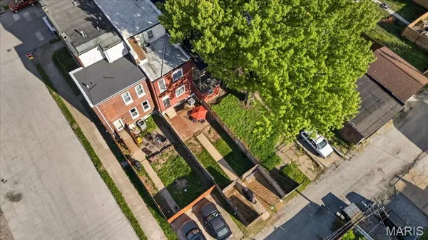 $299,900 | 3131 Ohio Avenue, St. Louis, MO 63118