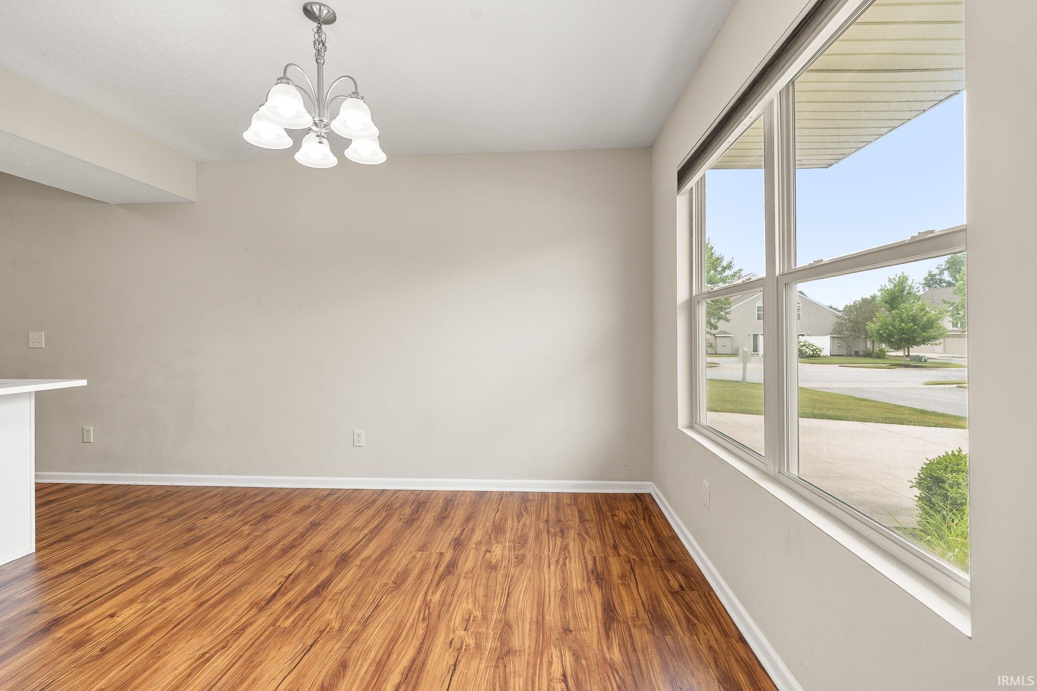 9910 Oak Trail Road Fort Wayne, IN 46825 - Photo 9 of 28