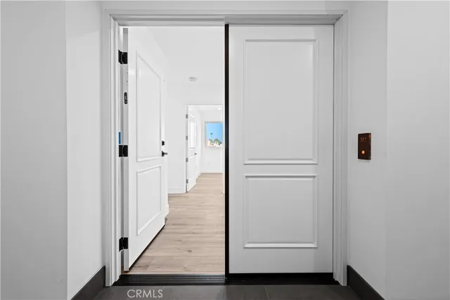 $5,400 | 4214 Fulton Avenue, Unit 302, Studio City, CA 91604