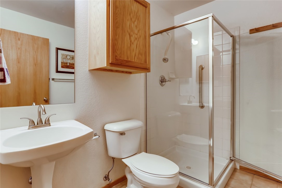 91499 Ryan Gulch Road, Unit B2 Silverthorne, CO 80498 - Photo 18 of 28 Gallery Image 18