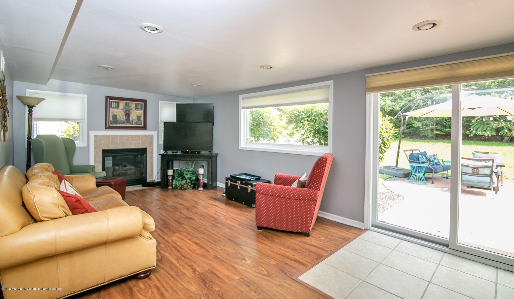 12 Old Manor Road Holmdel, NJ 07733 - Photo 14 of 36 Family Room