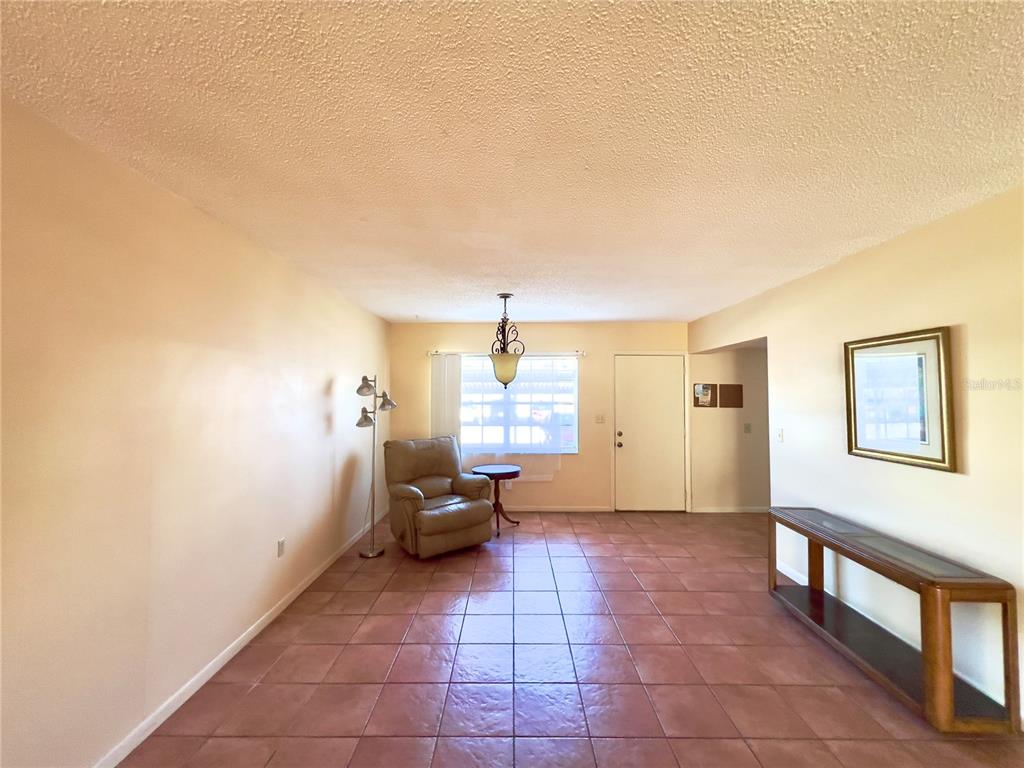 960 Virginia Street, Unit 107 Dunedin, FL 34698 - Photo 13 of 30