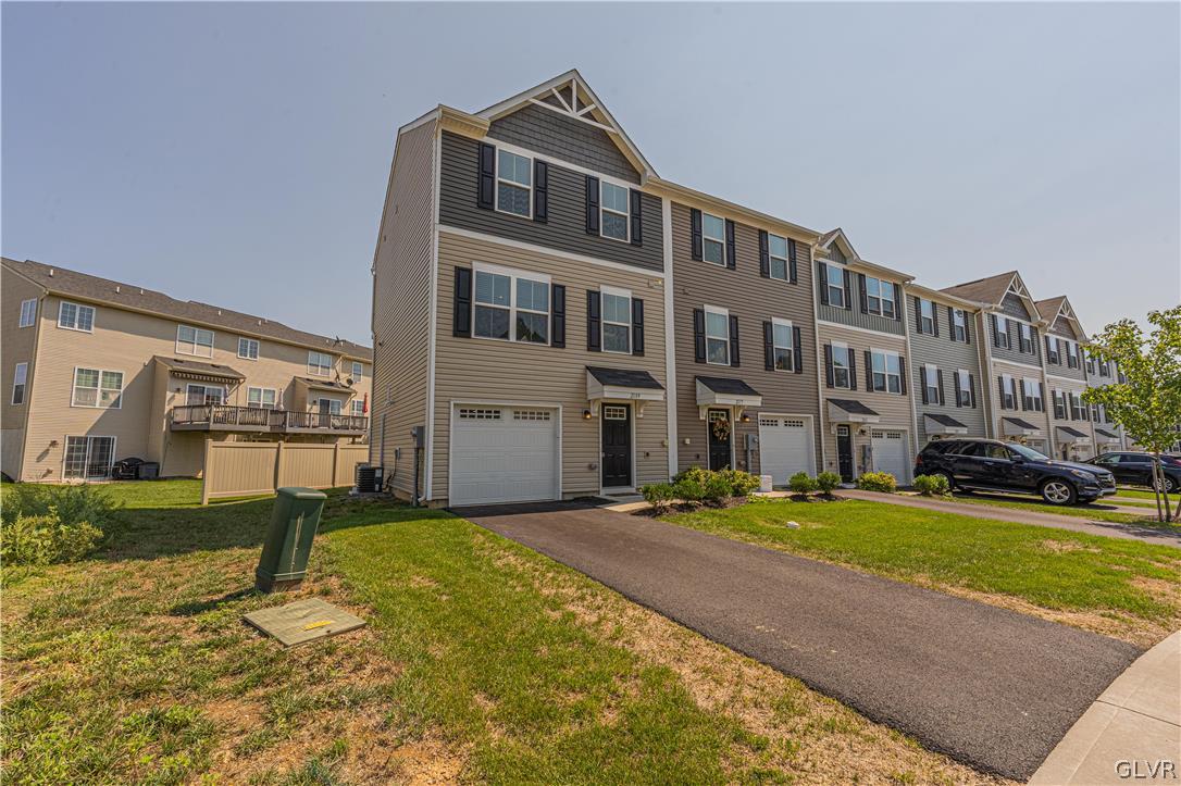 2189 Alex Road Easton, PA 18040 - Photo 3 of 35 Gallery Image 3
