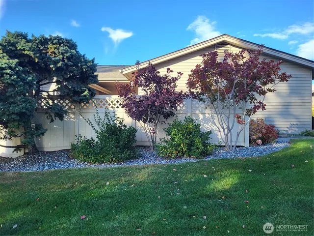 a view of a chair in the balcony