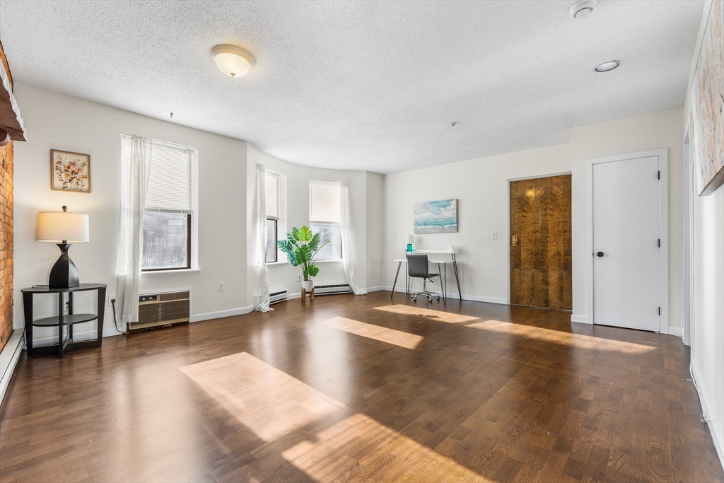 6 Cypress Road, Unit 606 Boston, MA 02135 - Photo 9 of 23