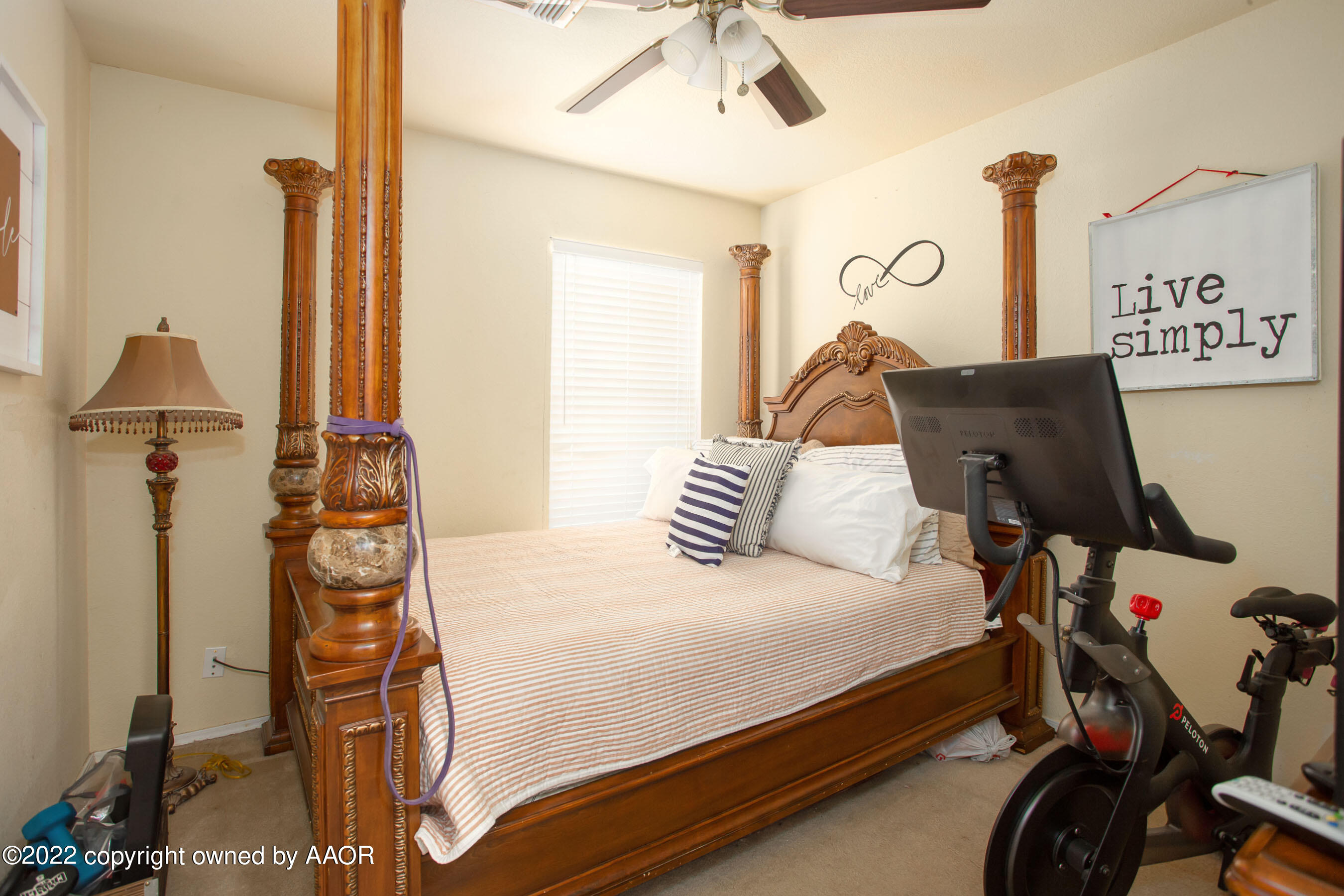 2601 Eagle Point Drive Amarillo, TX 79103 - Photo 17 of 23 a bedroom with bed and window