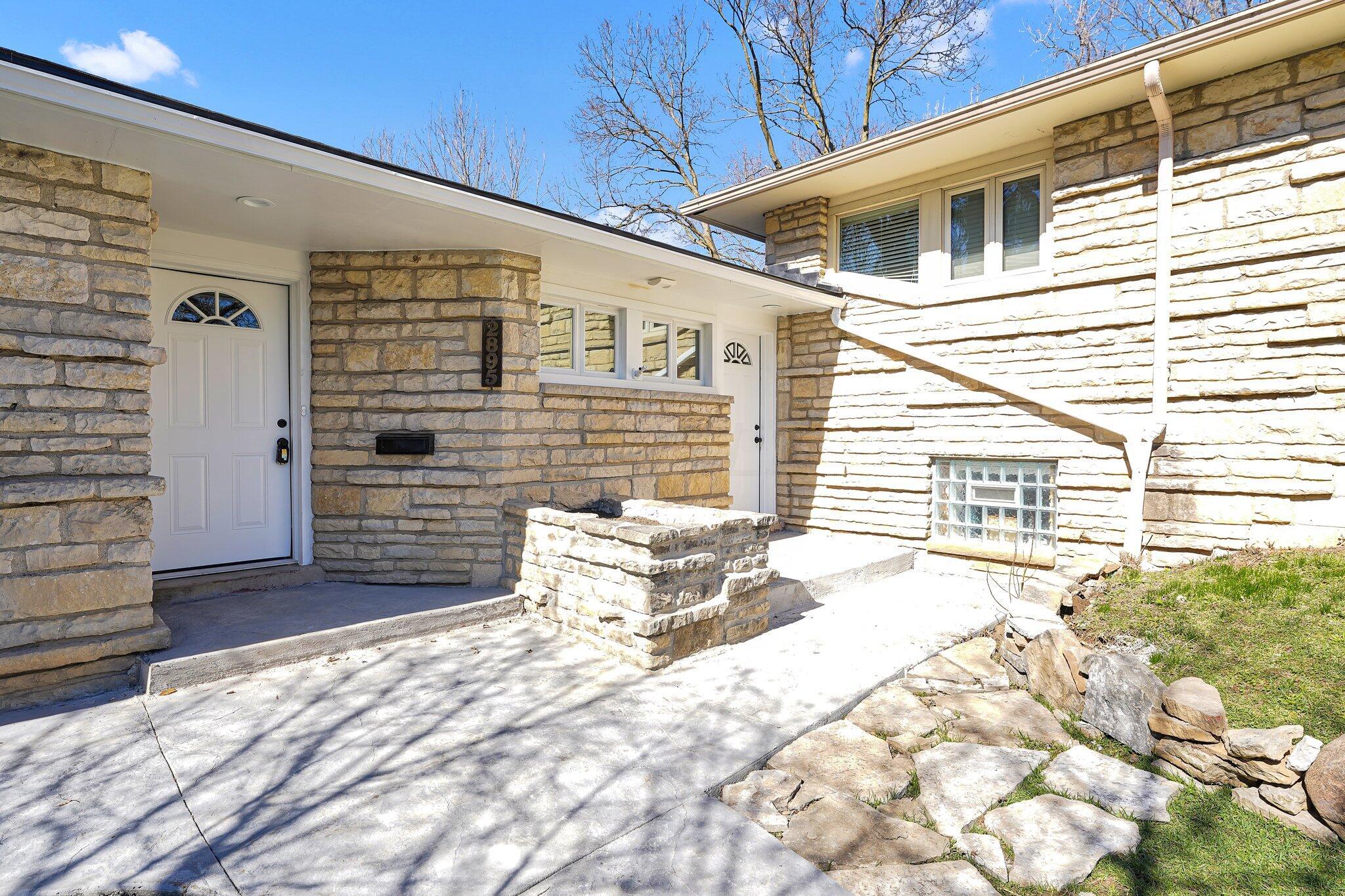 2895 Charing Road Columbus, OH 43221 - Photo 2 of 24 Home Front View 1-2