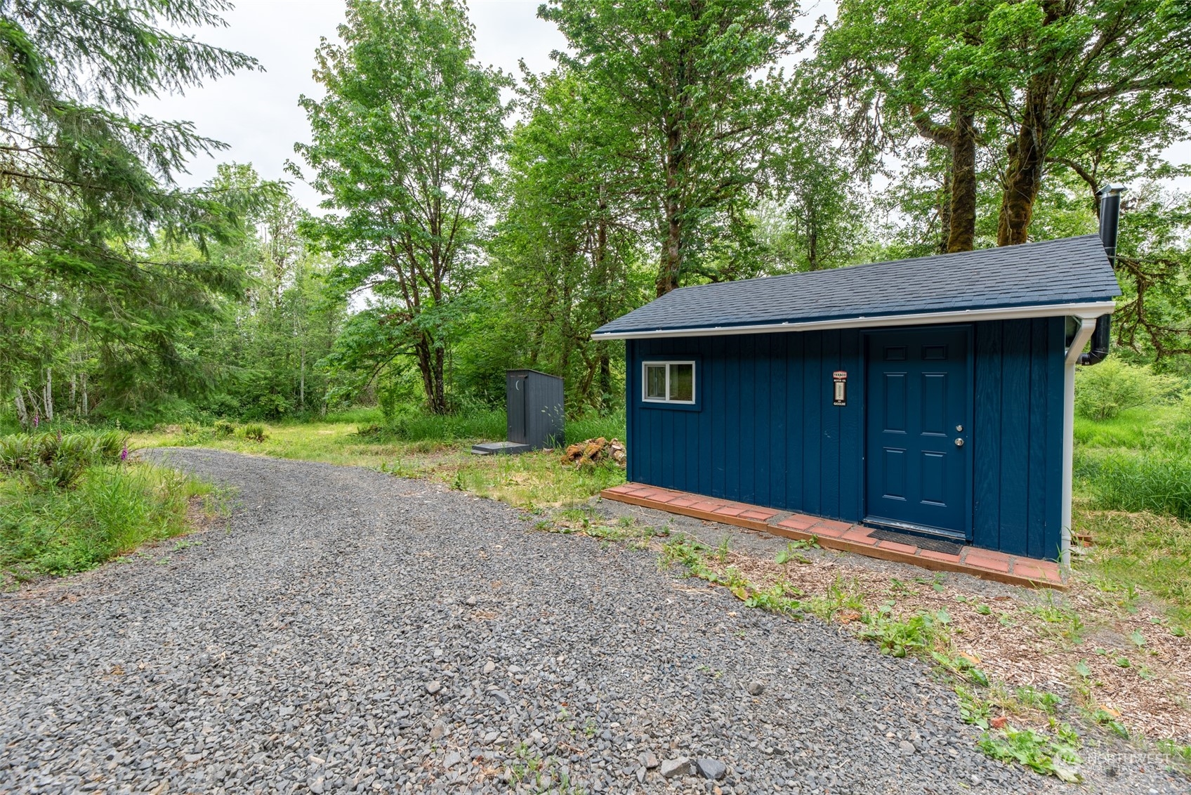 192 Bunker Road Chehalis, WA 98532 - Photo 17 of 24 a front view of a house with a yard