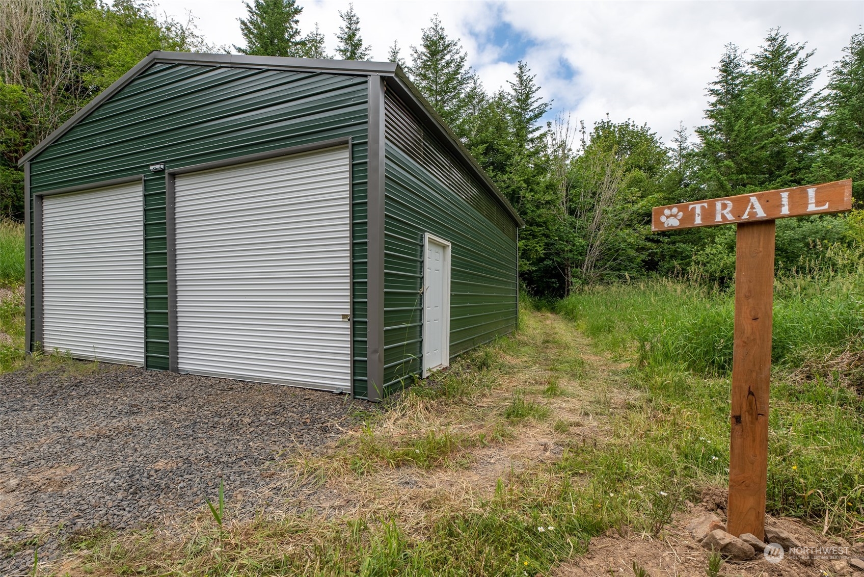 192 Bunker Road Chehalis, WA 98532 - Photo 22 of 24 a backyard of a house