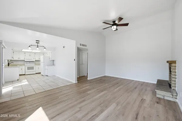 $325,000 | 26 West Concorda Drive, Unit 104, Tempe, AZ 85282