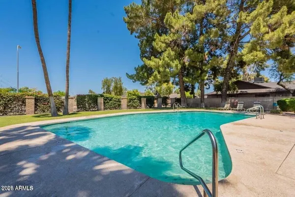 $325,000 | 26 West Concorda Drive, Unit 104, Tempe, AZ 85282