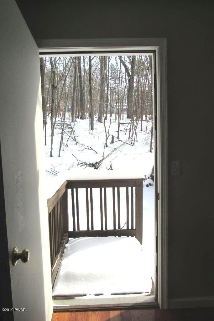 134 White Deer Road Milford, PA 18337 - Photo 14 of 24 Door 1