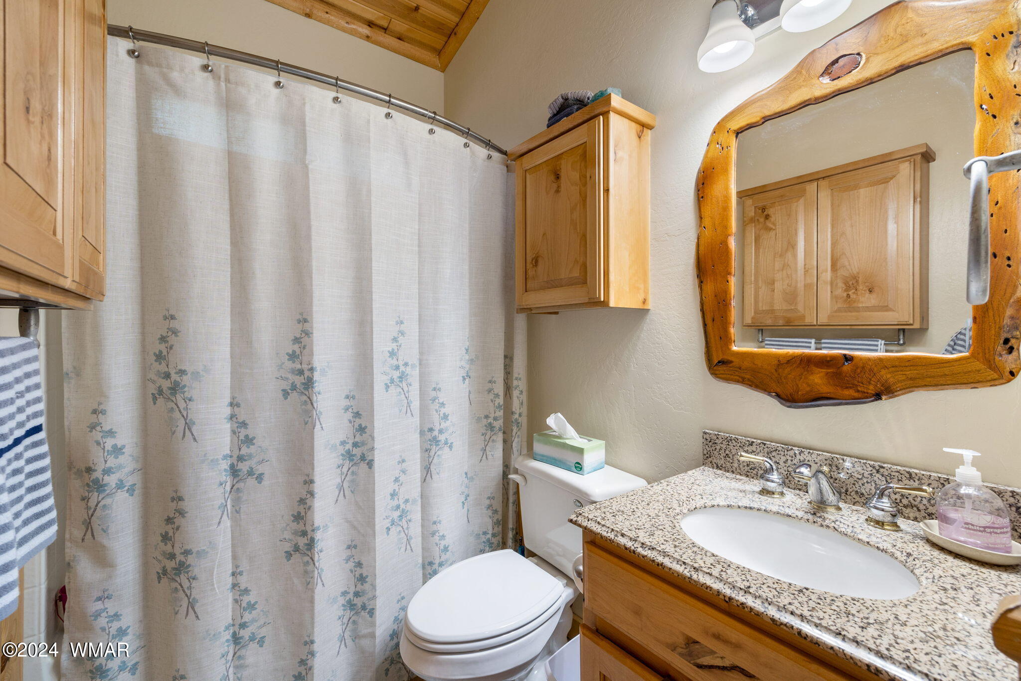 2268 Overgaard Springs Loop, Unit 10 Overgaard, AZ 85933 - Photo 14 of 34