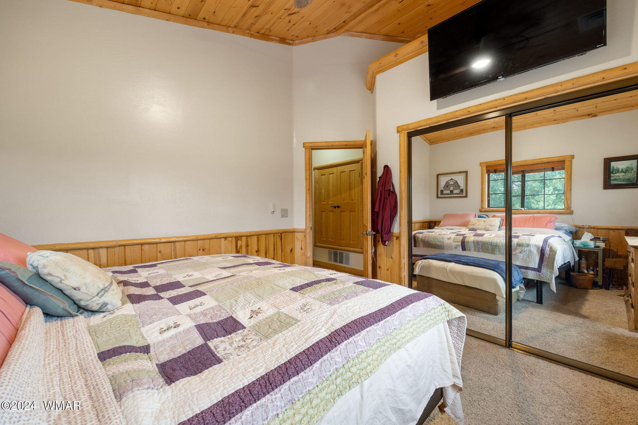 2268 Overgaard Springs Loop, Unit 10 Overgaard, AZ 85933 - Photo 16 of 34