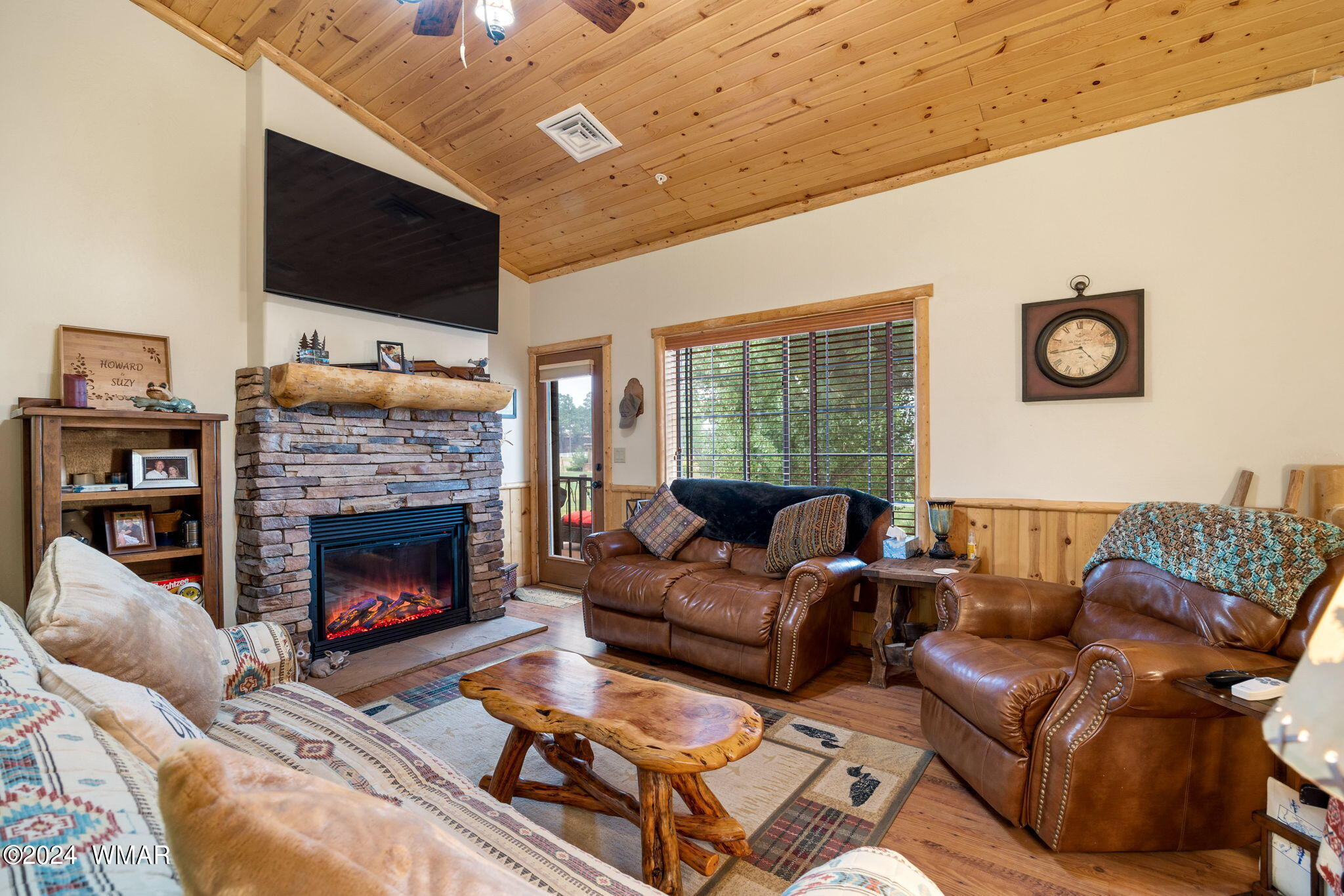 2268 Overgaard Springs Loop, Unit 10 Overgaard, AZ 85933 - Photo 3 of 34