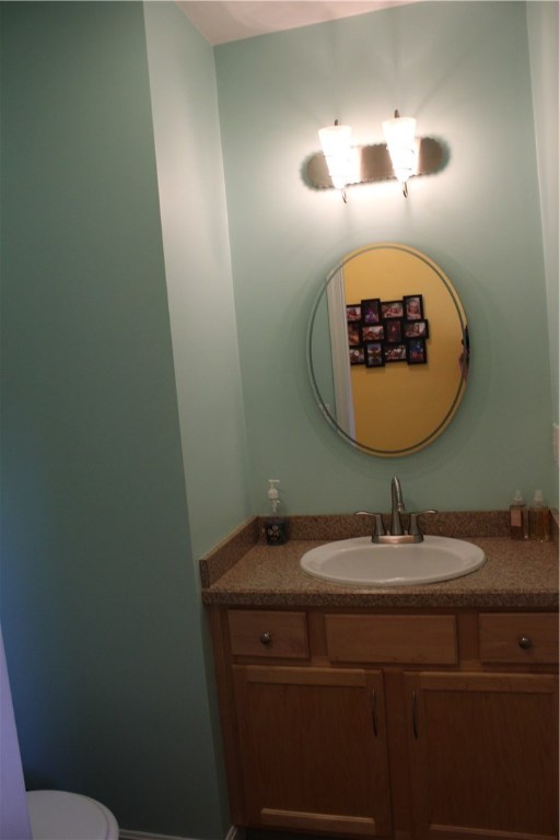 44 Parkhurst Road Warwick, RI 02889 - Photo 7 of 28
