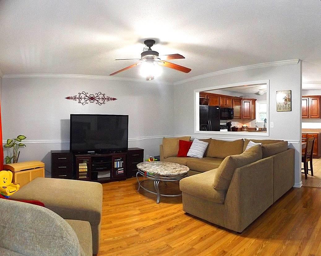 2045 Millard Road, Unit 4 Soddy Daisy, TN 37379 - Photo 2 of 18 LIVING ROOM 1