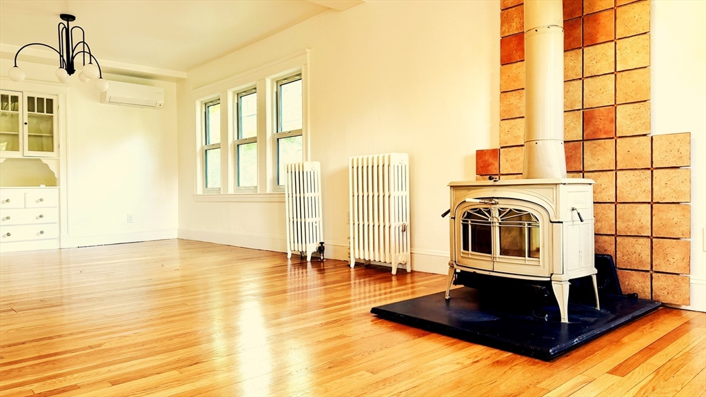 170 Appleton Street Cambridge, MA 02138 - Photo 2 of 14