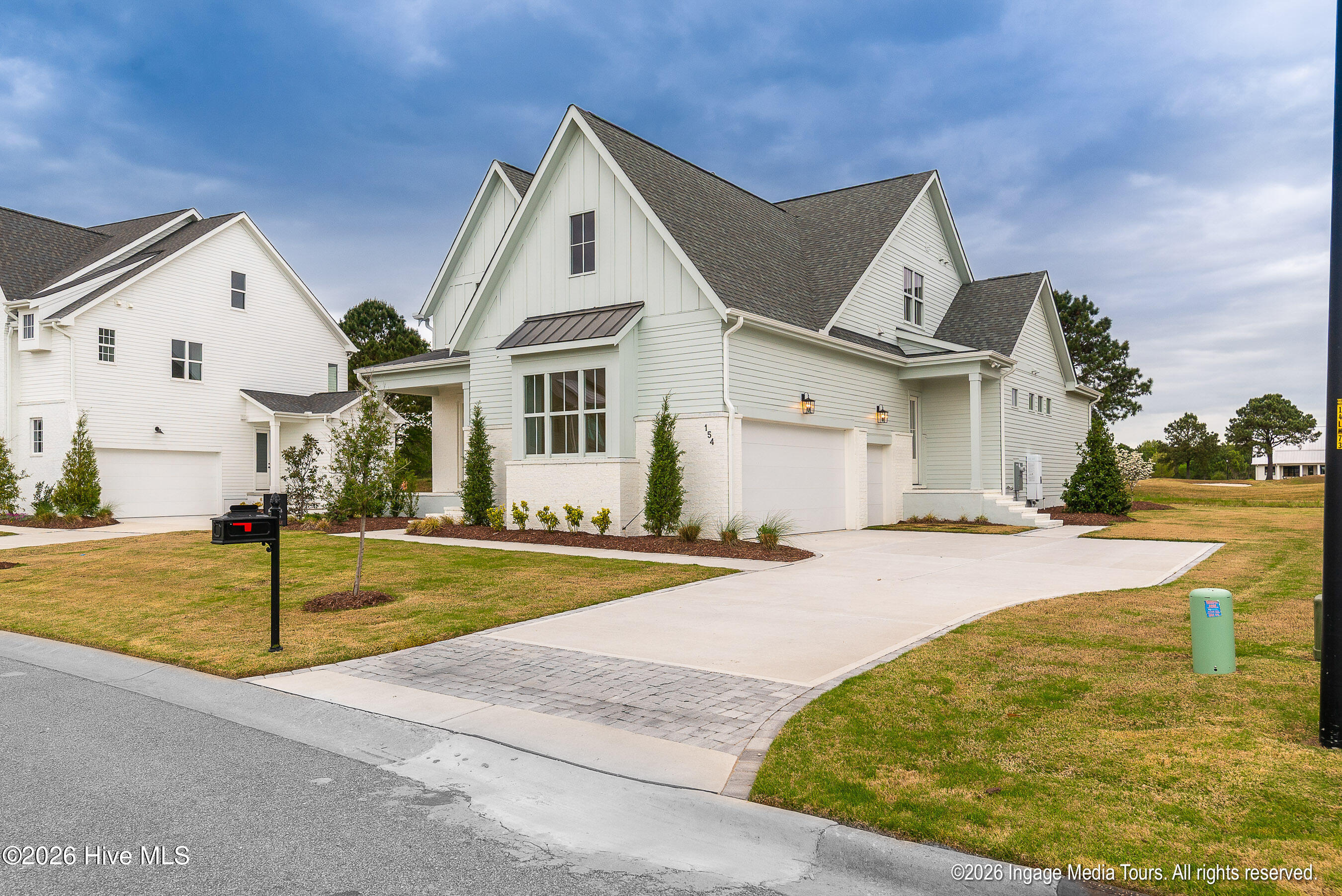 154 Pine Tree Point Snow Hill, NC 28580 - Photo 2 of 50