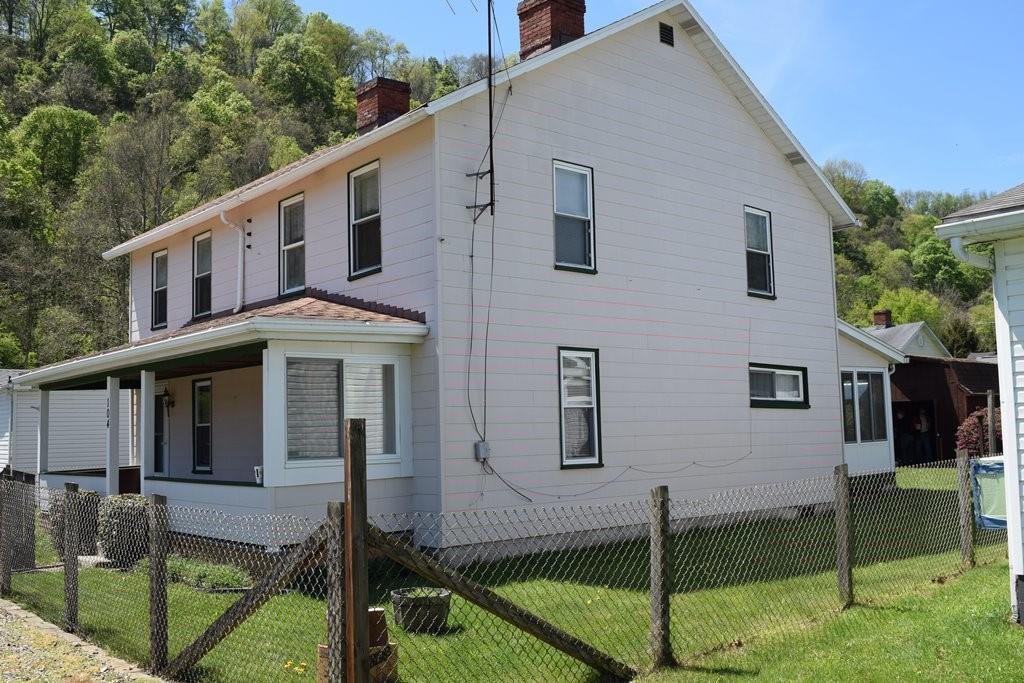 104 2nd Street Perryopolis, PA 15473 - Photo 24 of 25 Gallery Image 24