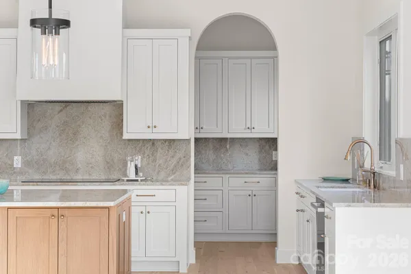 $1,575,000 | 133 Golden Pasture Drive, Fletcher, NC 28732