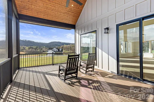 $1,575,000 | 133 Golden Pasture Drive, Fletcher, NC 28732