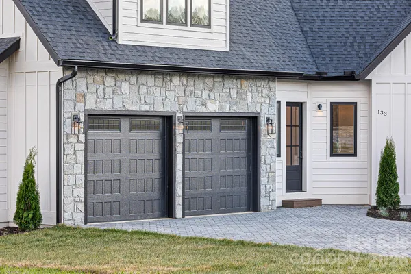 $1,575,000 | 133 Golden Pasture Drive, Fletcher, NC 28732