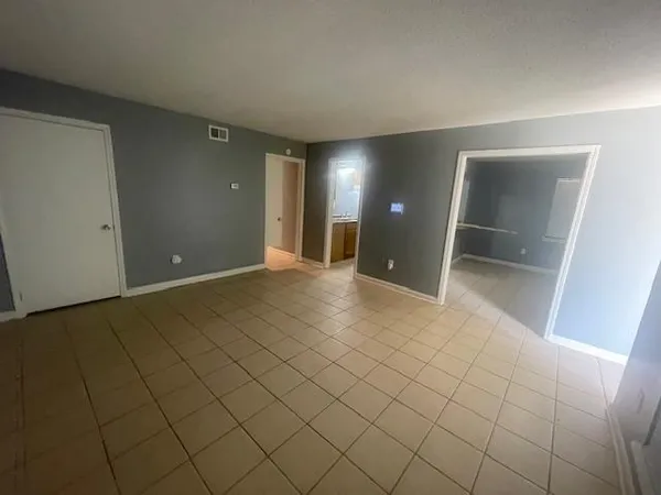 $950 | 5492 Apple Blossom Drive, Memphis, TN 38115