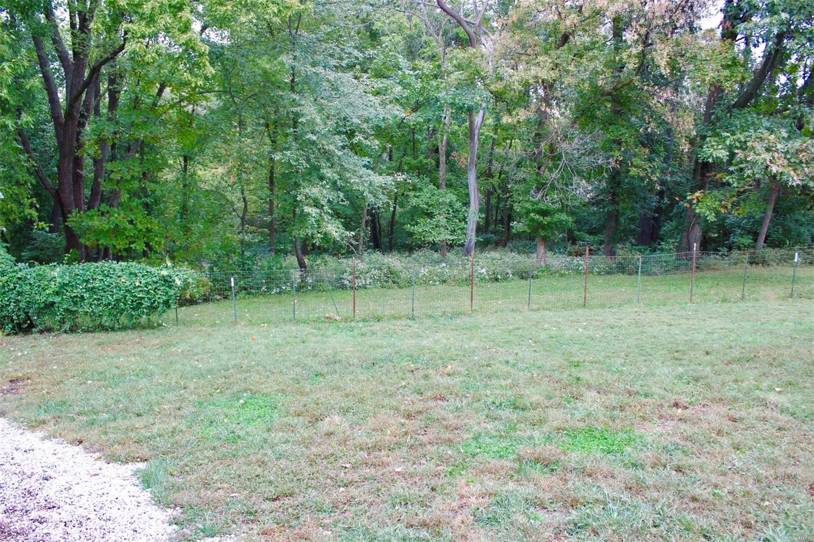 2935 Rentchler Road Belleville, IL 62221 - Photo 7 of 26