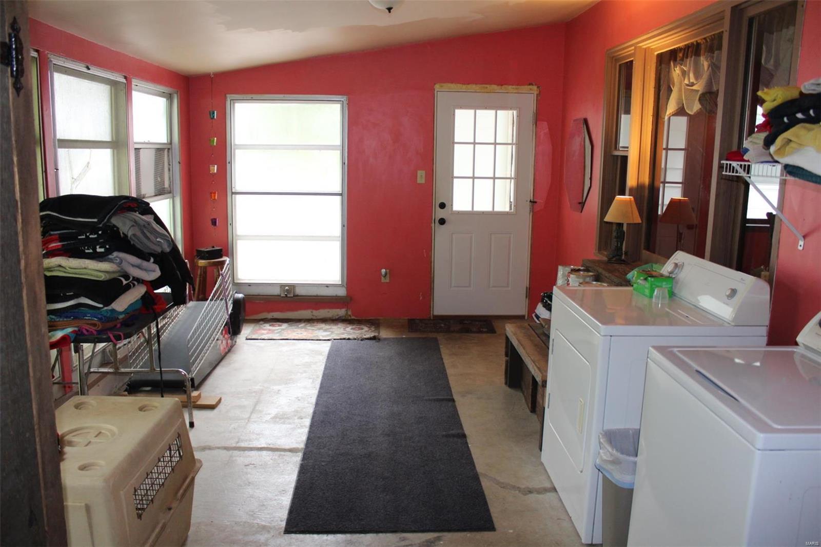 2935 Rentchler Road Belleville, IL 62221 - Photo 9 of 26