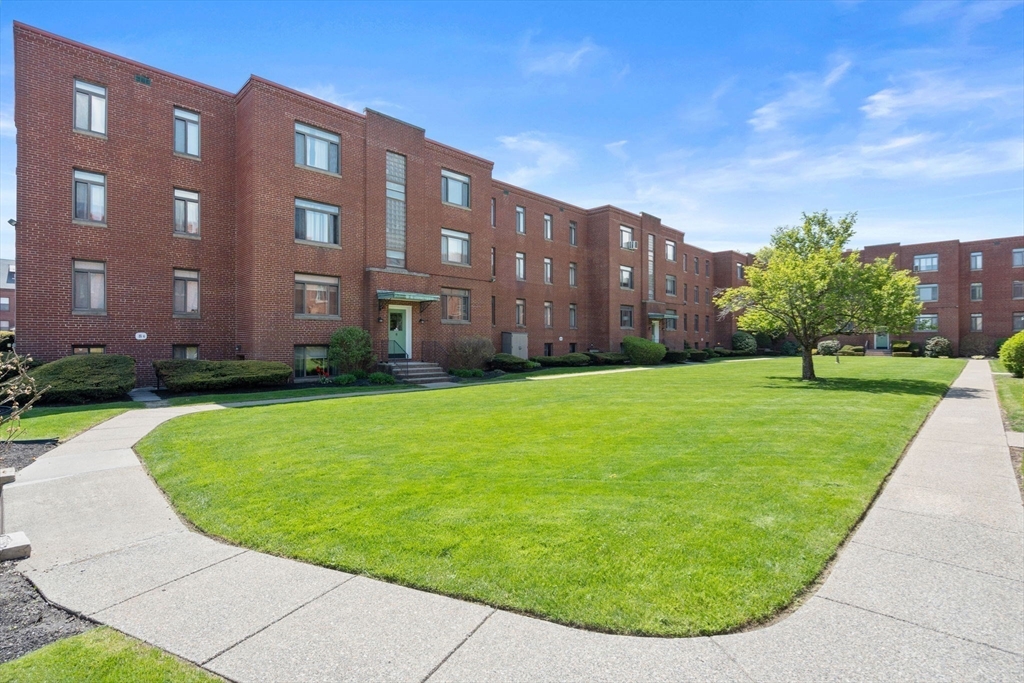 10 Ashland Street, Unit 2L Worcester, MA 01609 - Photo 20 of 22