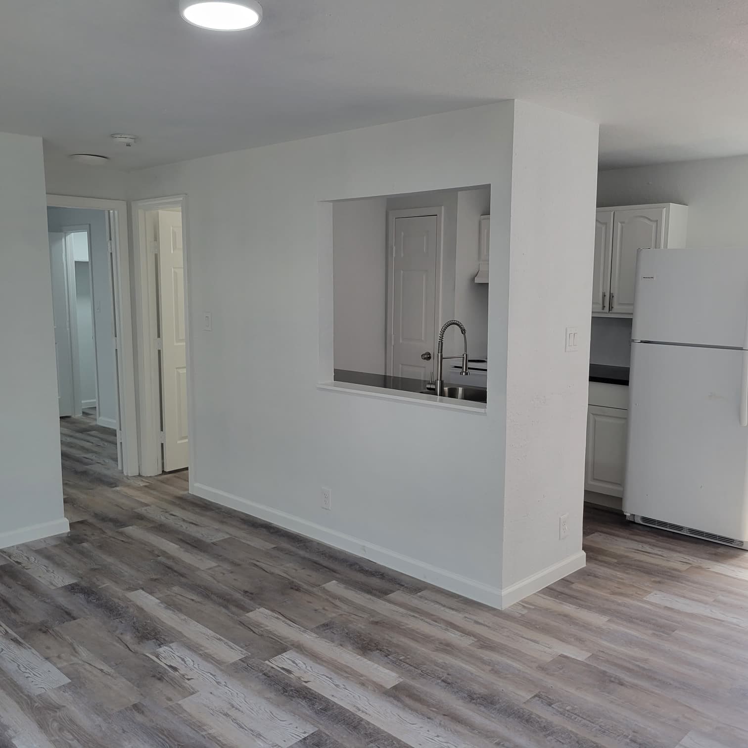 8605 Meta Street, Unit A Houston, TX 77022 - Photo 3 of 20 a view of an empty room with closet and a window