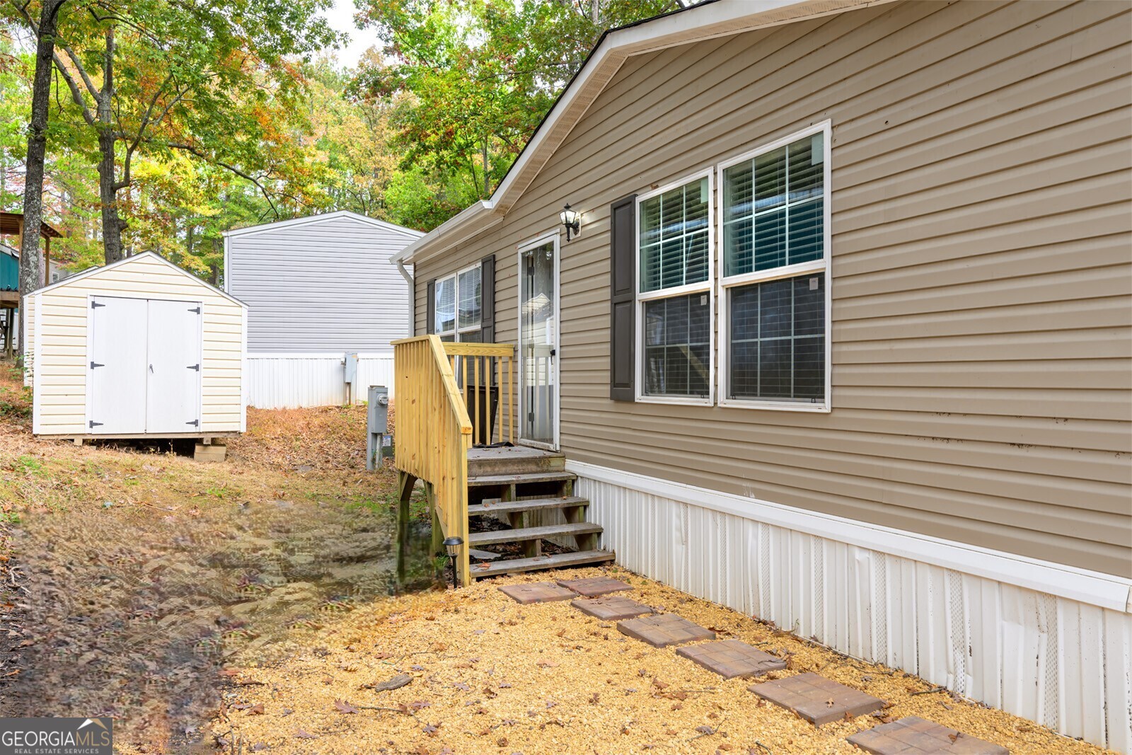 2390 Fairburn Road Douglasville, GA 30135 - Photo 2 of 18