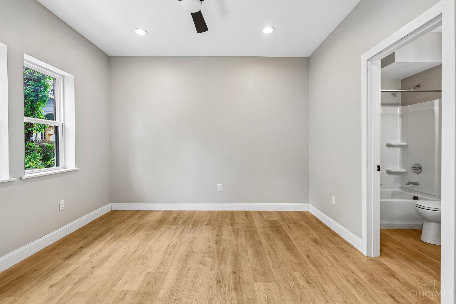 3906 Edwards Road, Unit C Cincinnati, OH 45209 - Photo 10 of 44 Gallery Image 10