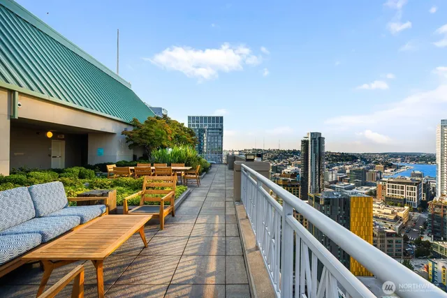 $1,163,000 | 819 Virginia Street, Unit 3303, Seattle, WA 98101