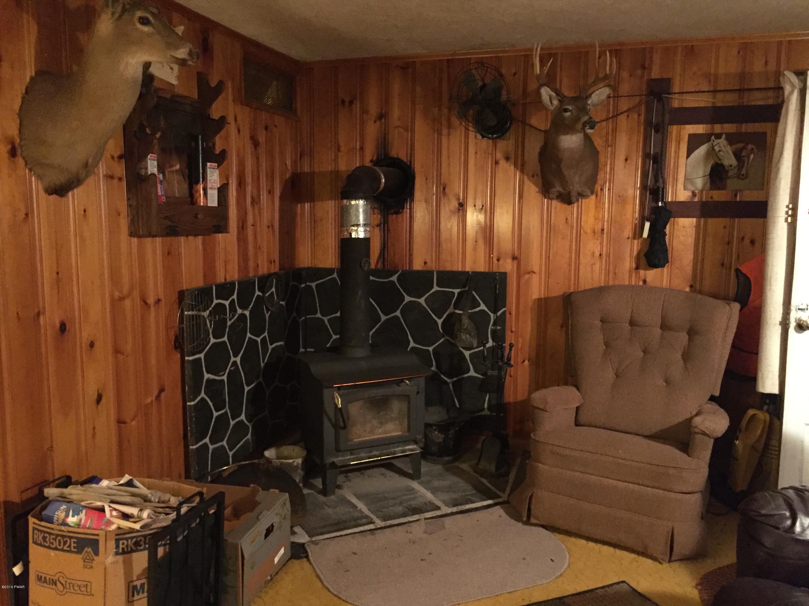 980 Silver Lake Road Dingmans Ferry, PA 18328 - Photo 5 of 20