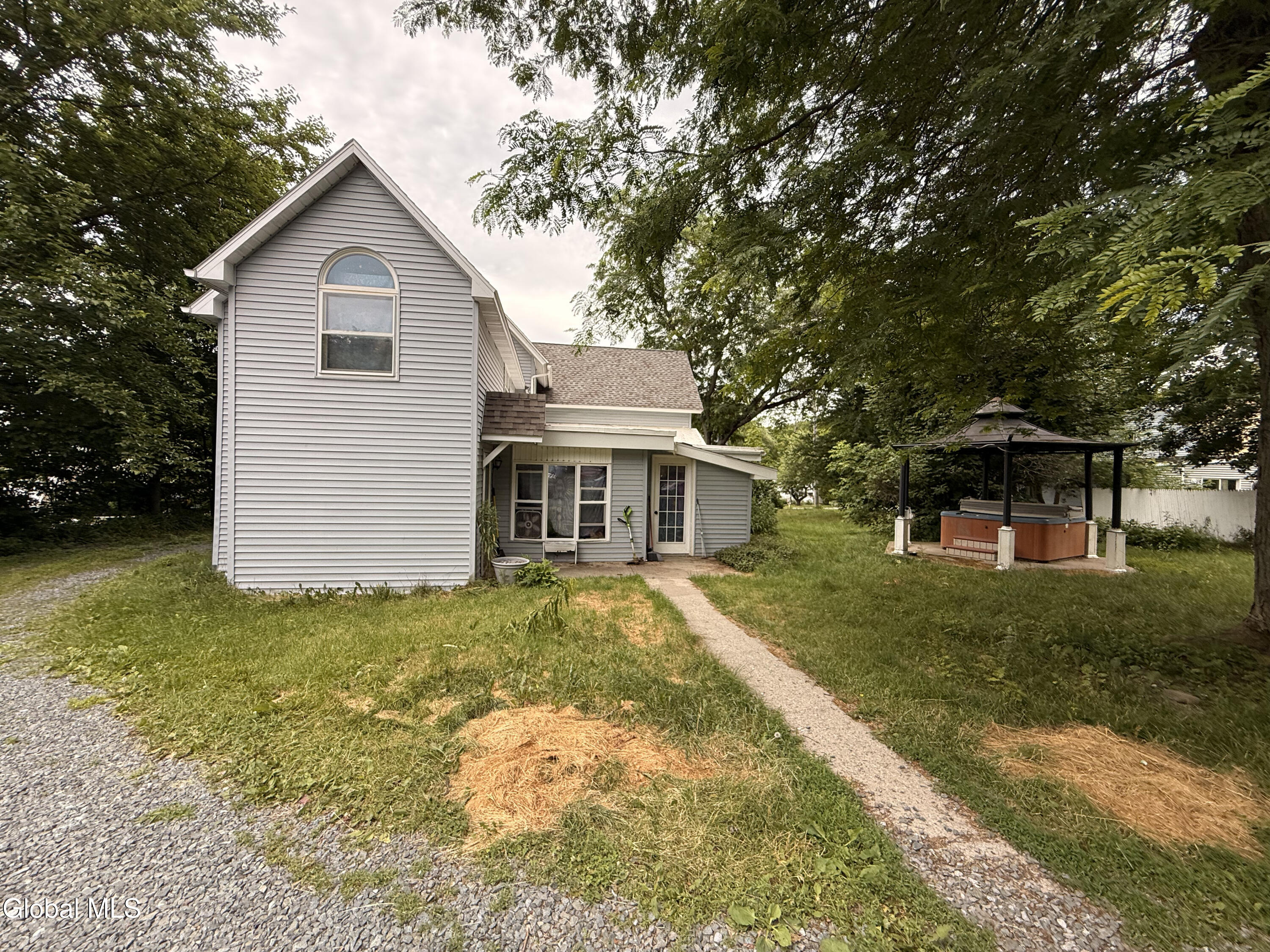 720 New Salem Road Voorheesville, NY 12186 - Photo 5 of 39 IMG_7680