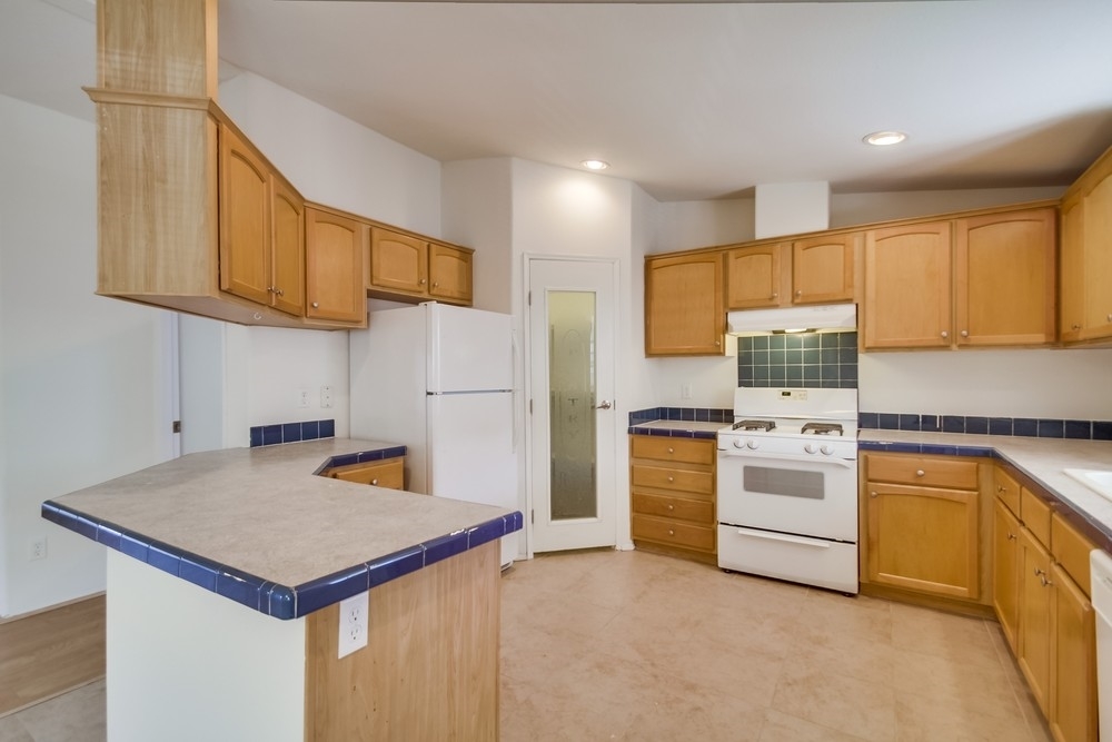 150 South Rancho Santa Fe Road, Unit 87 San Marcos, CA 92078 - Photo 7 of 23 Gallery Image 7
