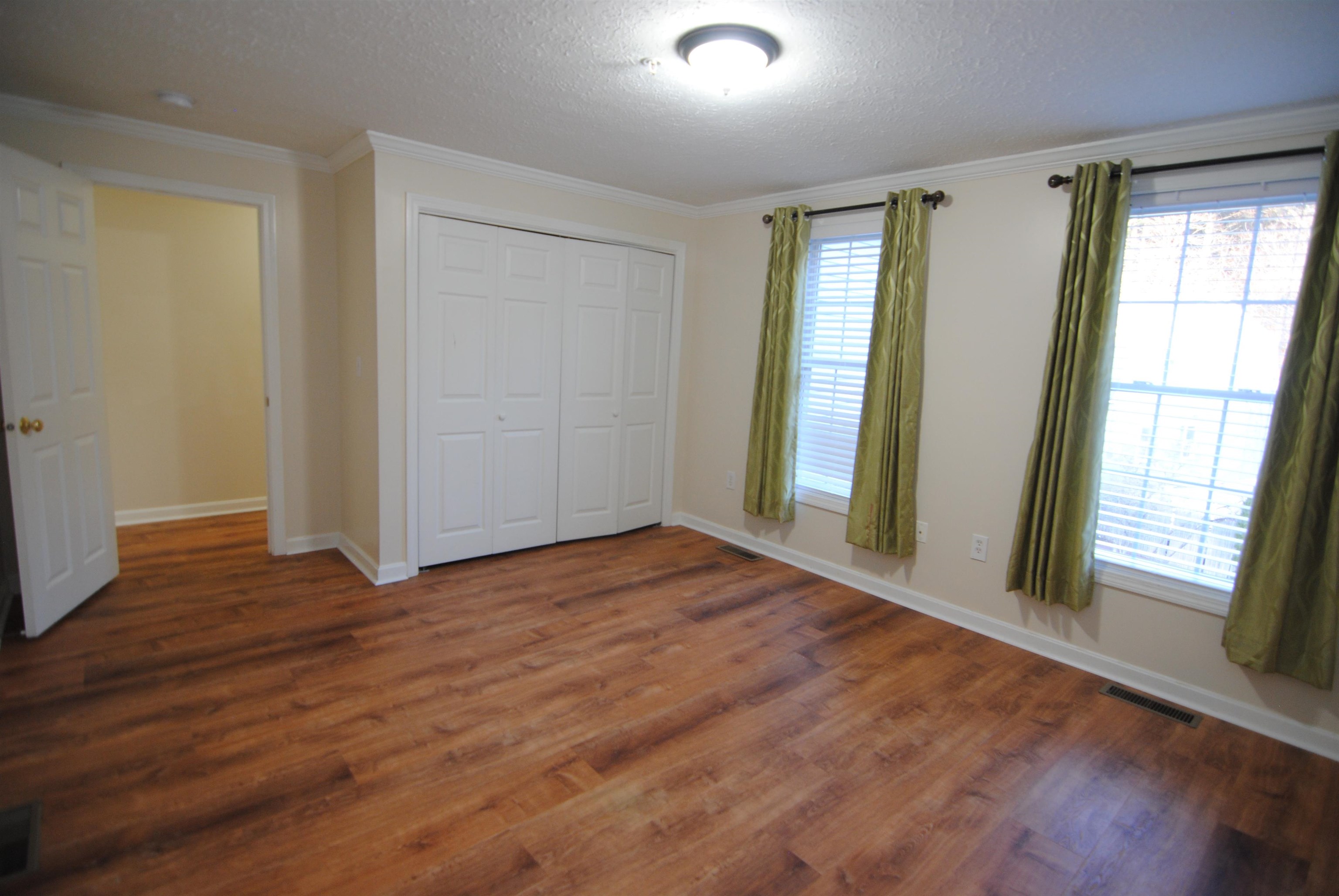 29 Georgetown Drive Nashua, NH 03062 - Photo 18 of 31