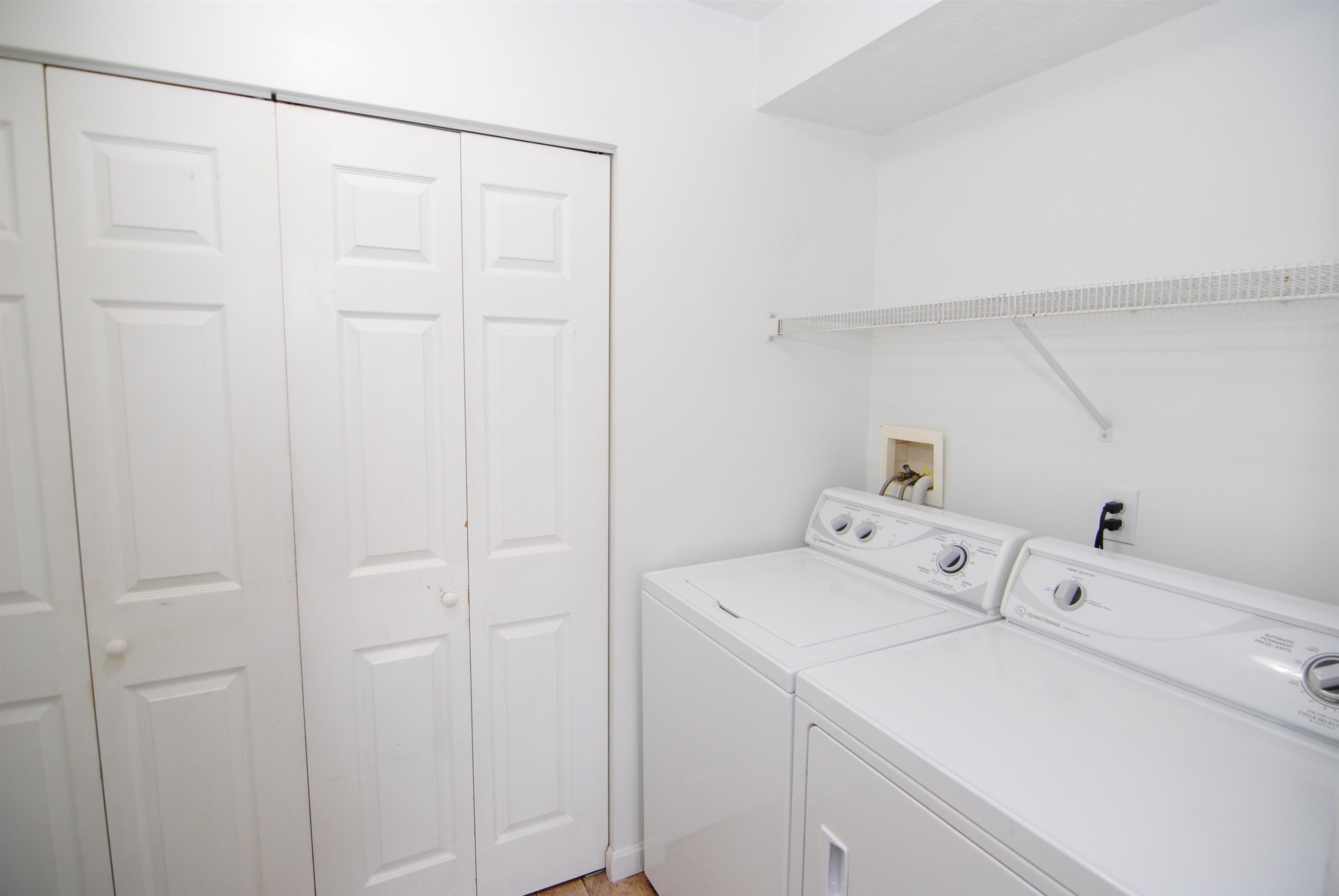 29 Georgetown Drive Nashua, NH 03062 - Photo 9 of 31