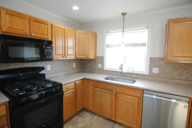 $3,000 | 29 Georgetown Drive, Nashua, NH 03062