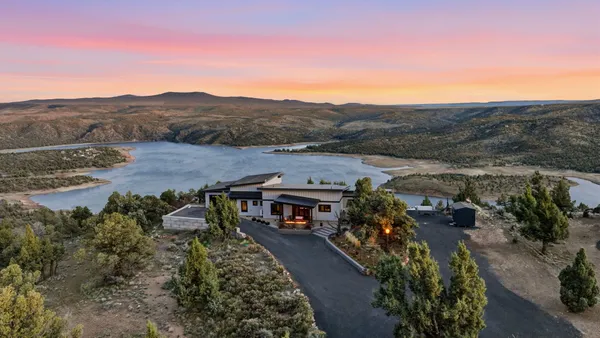 $1,399,999 | 10702 Wicasa Lane, Prineville, OR 97754