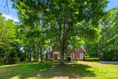 $675,000 | 3146 Beaver Dam Drive, Monroe, NC 28110